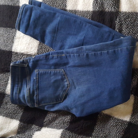 Old navy Rockstar super skinny high rise jeans with distressed knees size 4 long - Picture 2 of 6